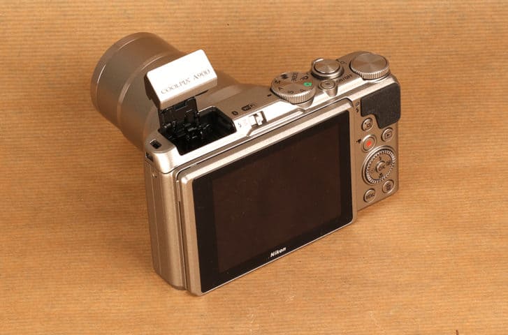 Nikon Coolpix A900
