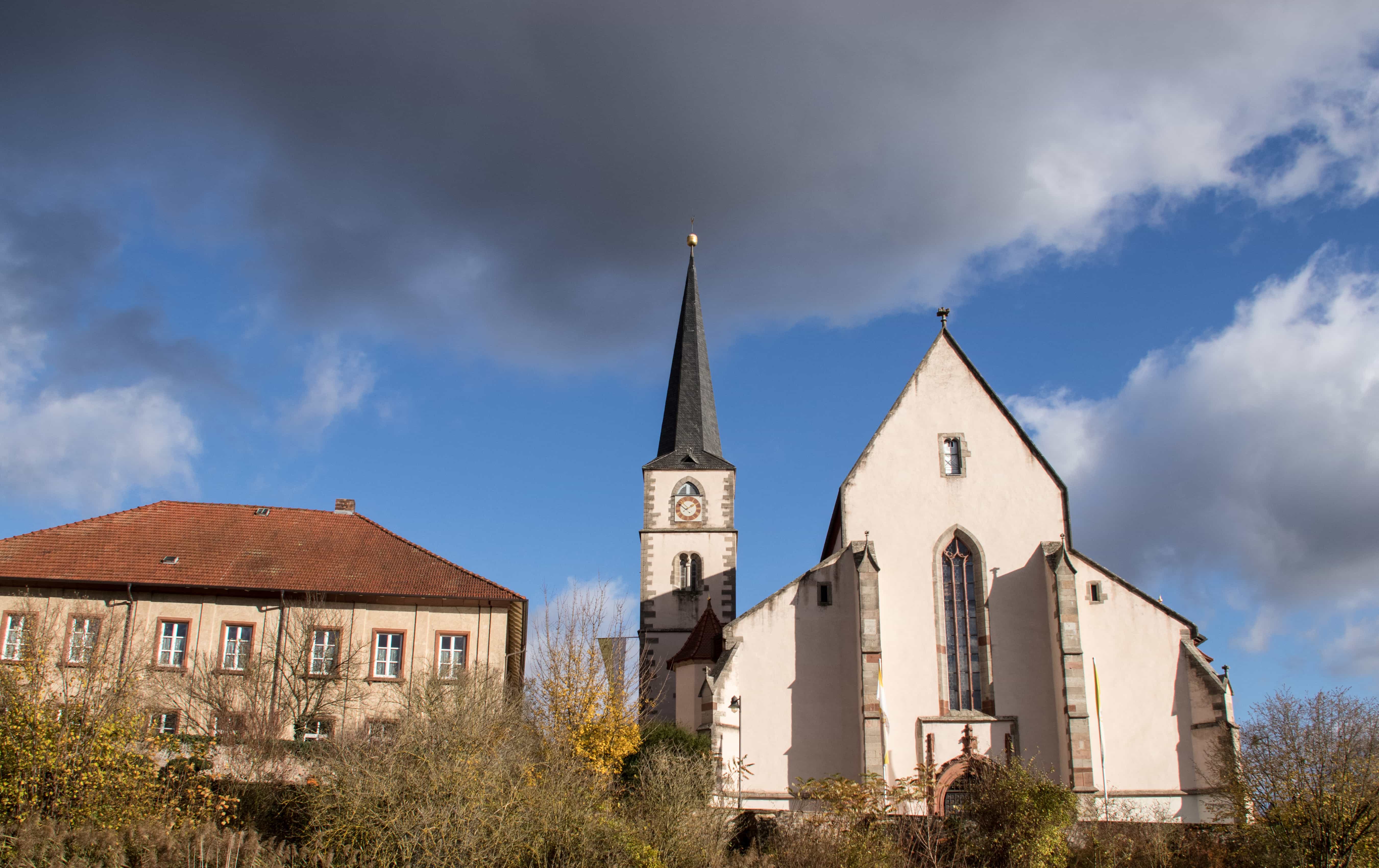 Kirche in Hammelburg - Objektiv: SIgma 18-300 mm