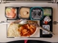 Klaus Wäscher „Essen im Flugzeug“