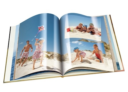 CEWE_FOTOBUCH_mit_Hochglanz-Veredelung