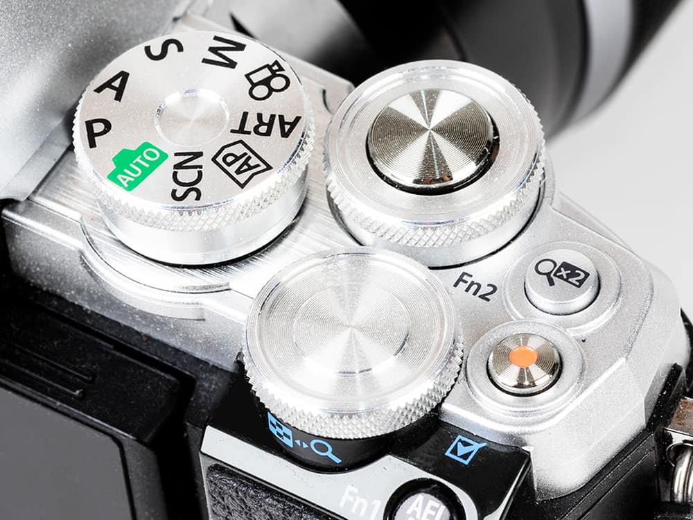 Olympus OM-D E-M10 Mark III