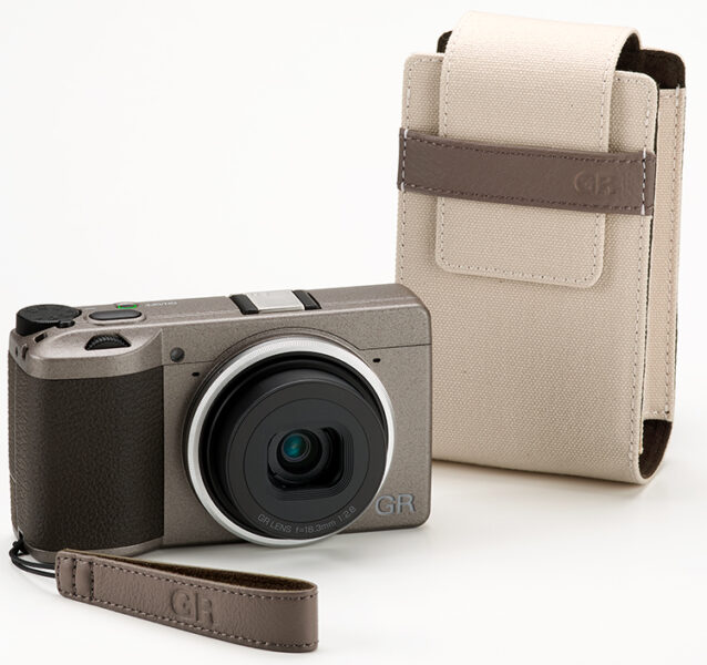 Ricoh GR III Diary Edition Special Limited Kit D pixx ricoh-gr-iii-diary-edition-special-limited-kit-d-pixx