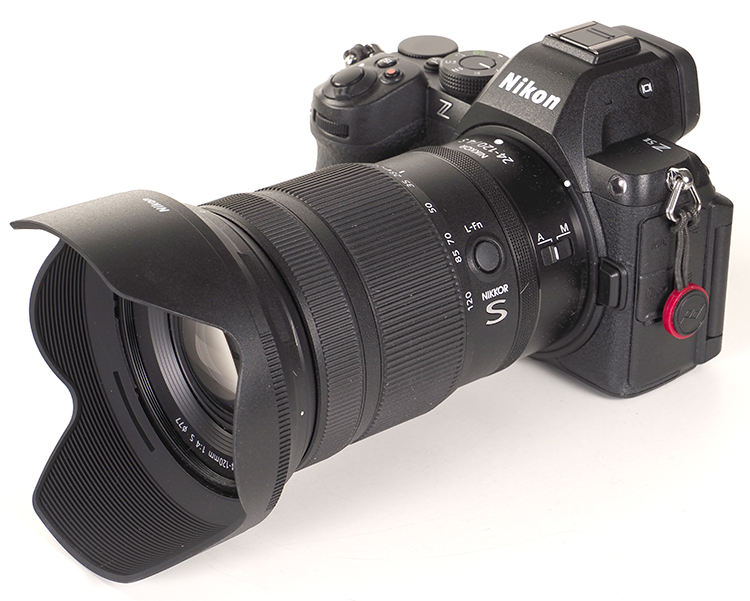 tia_nikon_z5ii_t_02.jpg