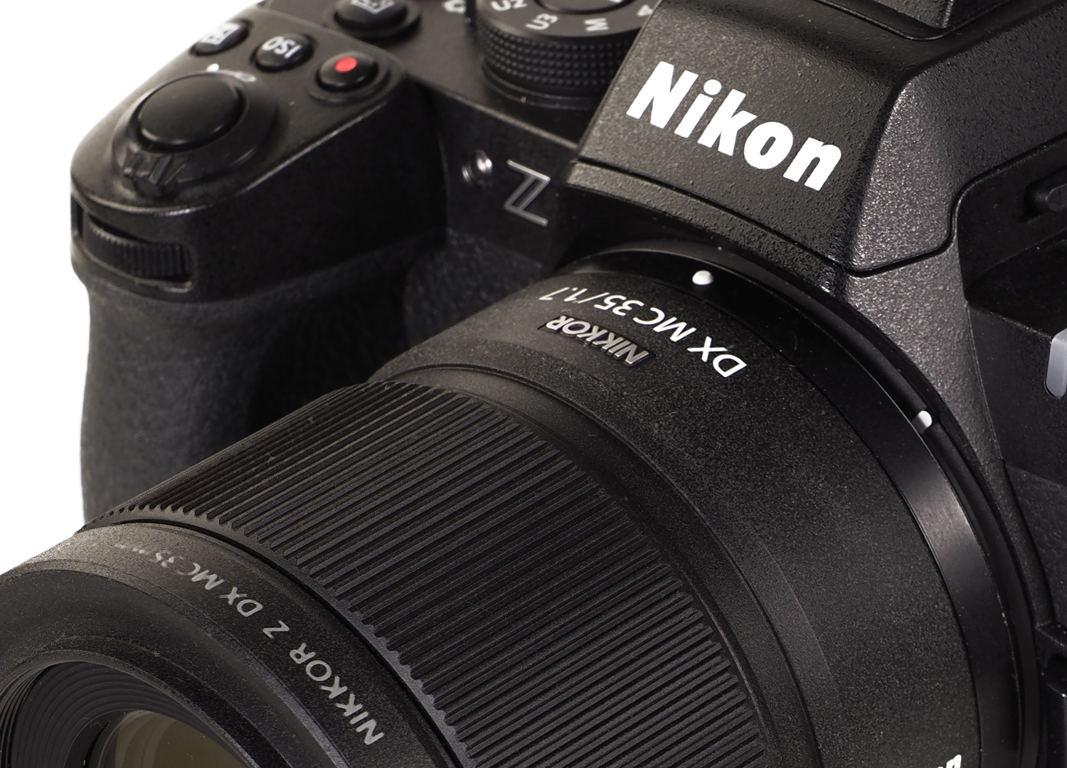 OLYMPUS DIGITAL CAMERA Nikon Nikkor Z DX MC 35mm f/1,7 - Standard plus - TEST